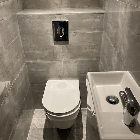 Karwiny Pod Lasem *